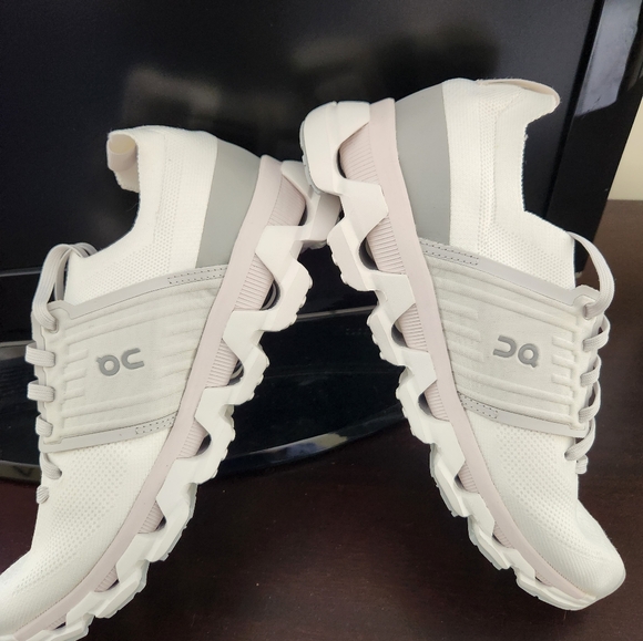 MEN'S SIZE 8 Cloudswift 3 NWOT - Picture 9 of 9